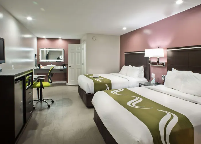 Bay Area Inn & Suites