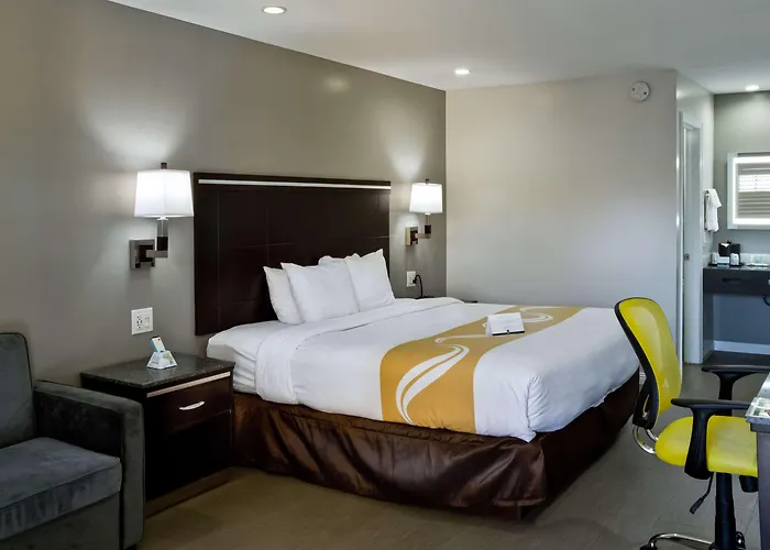 Bay Area Inn & Suites