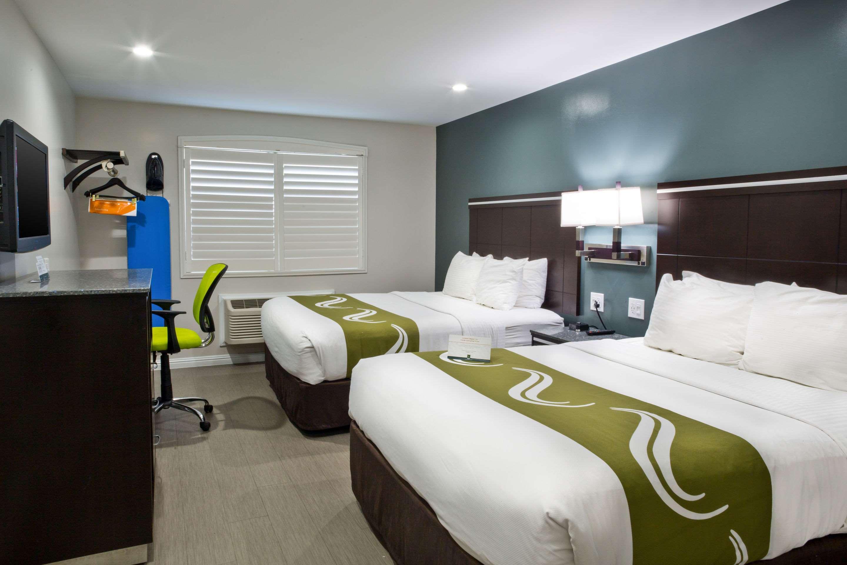 Hotel Bay Area & 3*