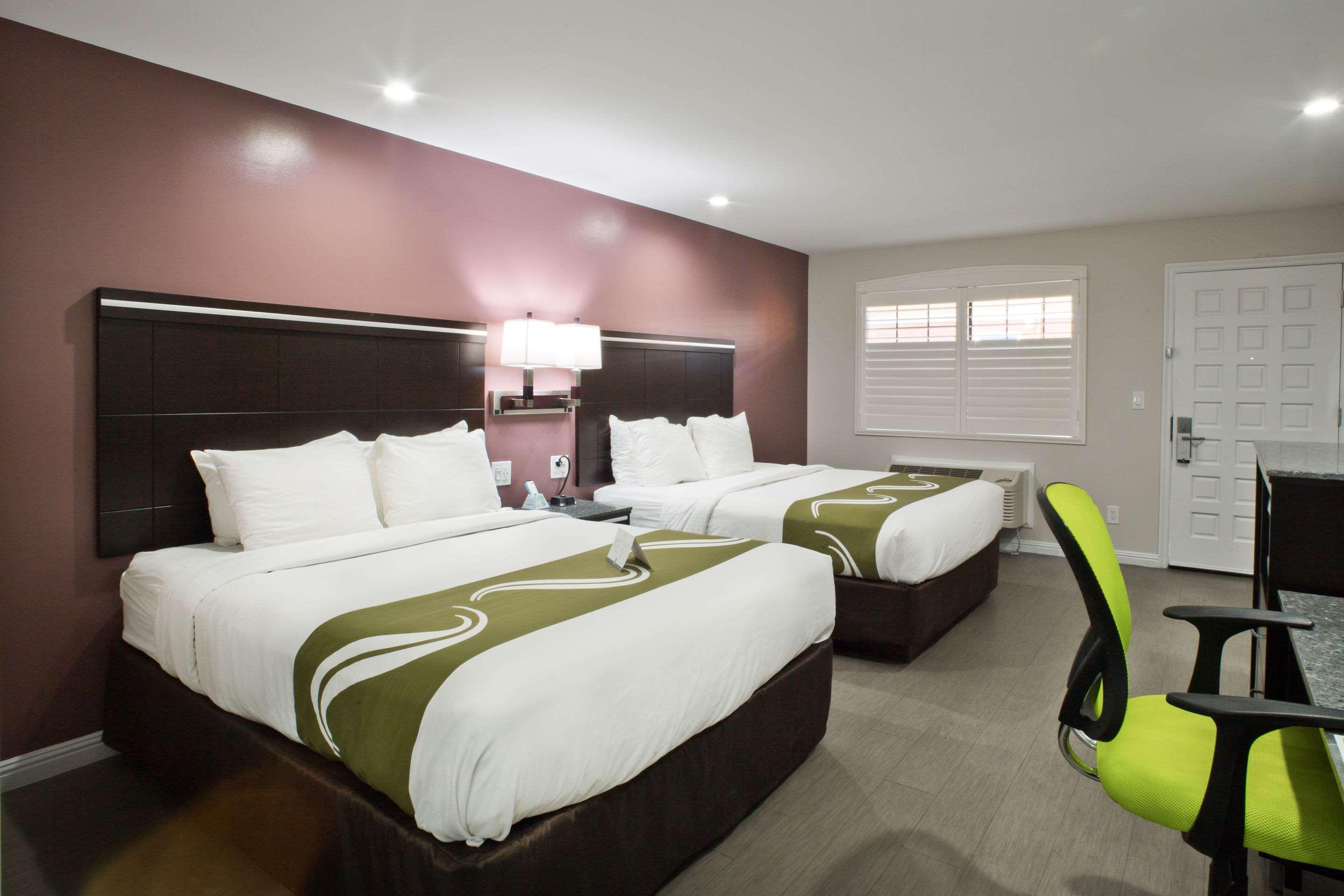 Hotel Bay Area & 3*