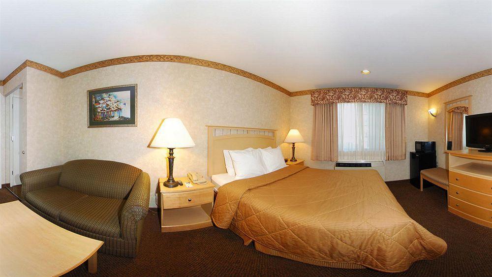 Bay Area & Hotel Hayward